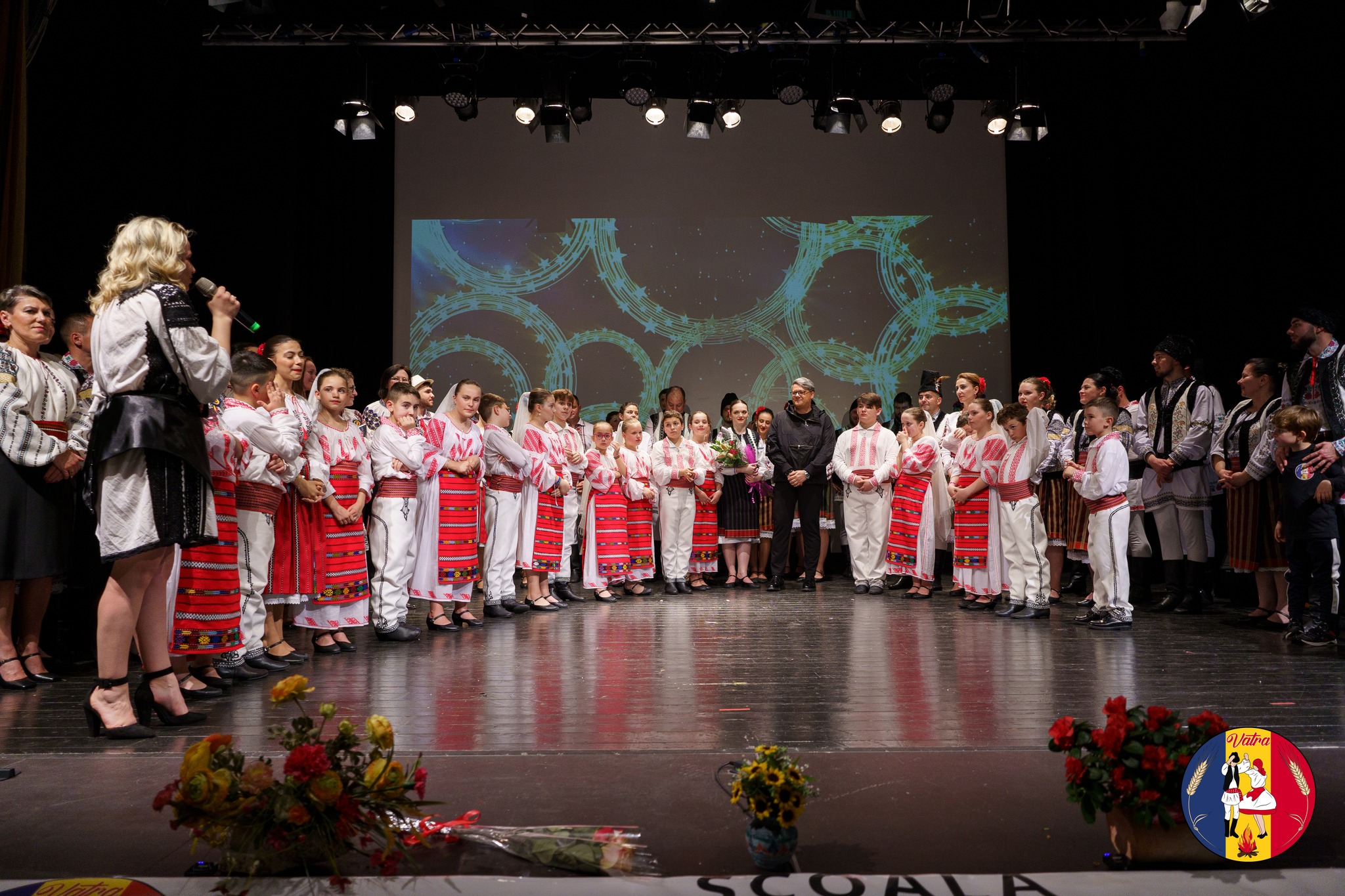 „Vatra salută Italia” – turneu al Grupului „Vatra” din Italia 