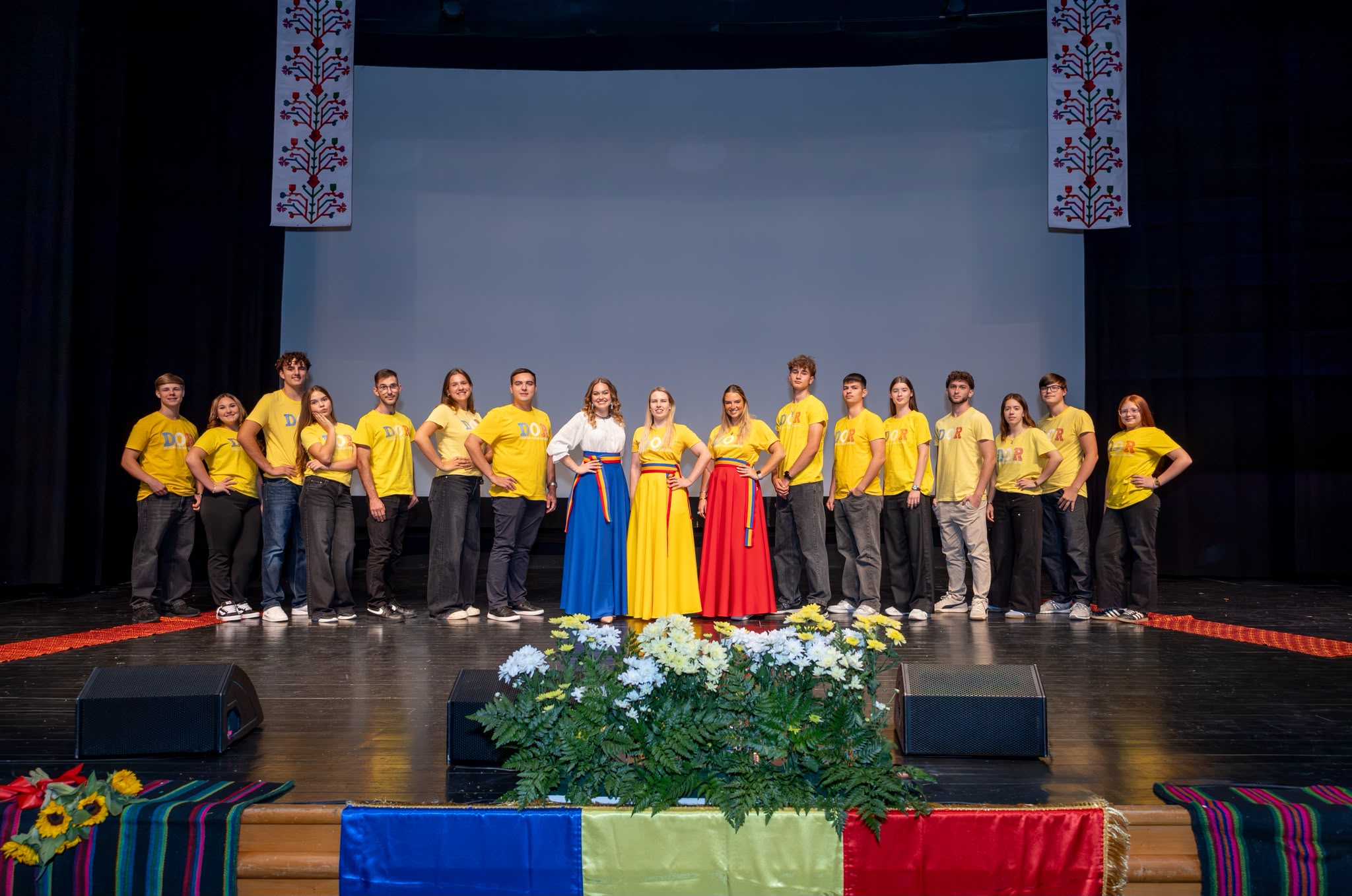 Asociația „Miorița” din Portugalia a sărbătorit 20 de ani de activitate printr-un spectacol dedicat culturii și tradițiilor Moldovei